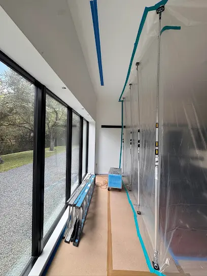 Containment set and an air mover running during a dry-out